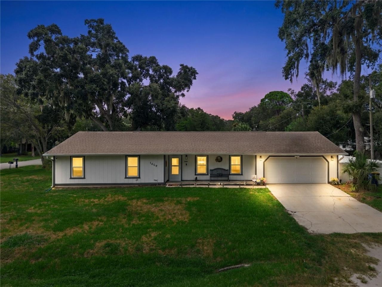 Photo 2 of 1629 Orange Tree Dr, Edgewater, FL 32132