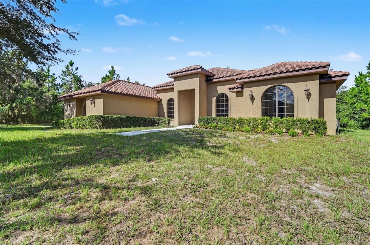Photo 3 of 2051 Lorene Ln, Deltona, FL 32738