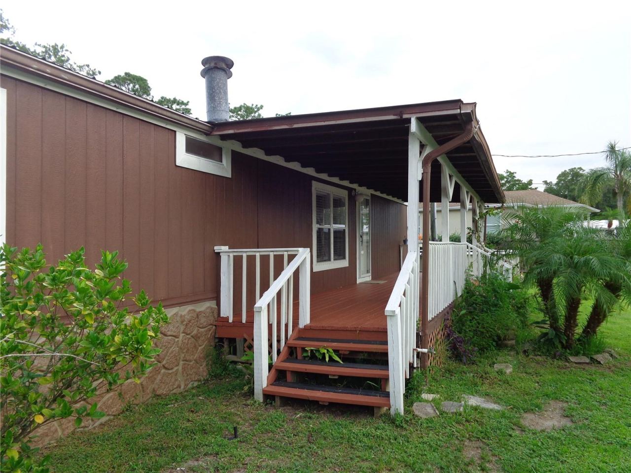 Photo 3 of 135 Sportsman Rd, Satsuma, FL 32189