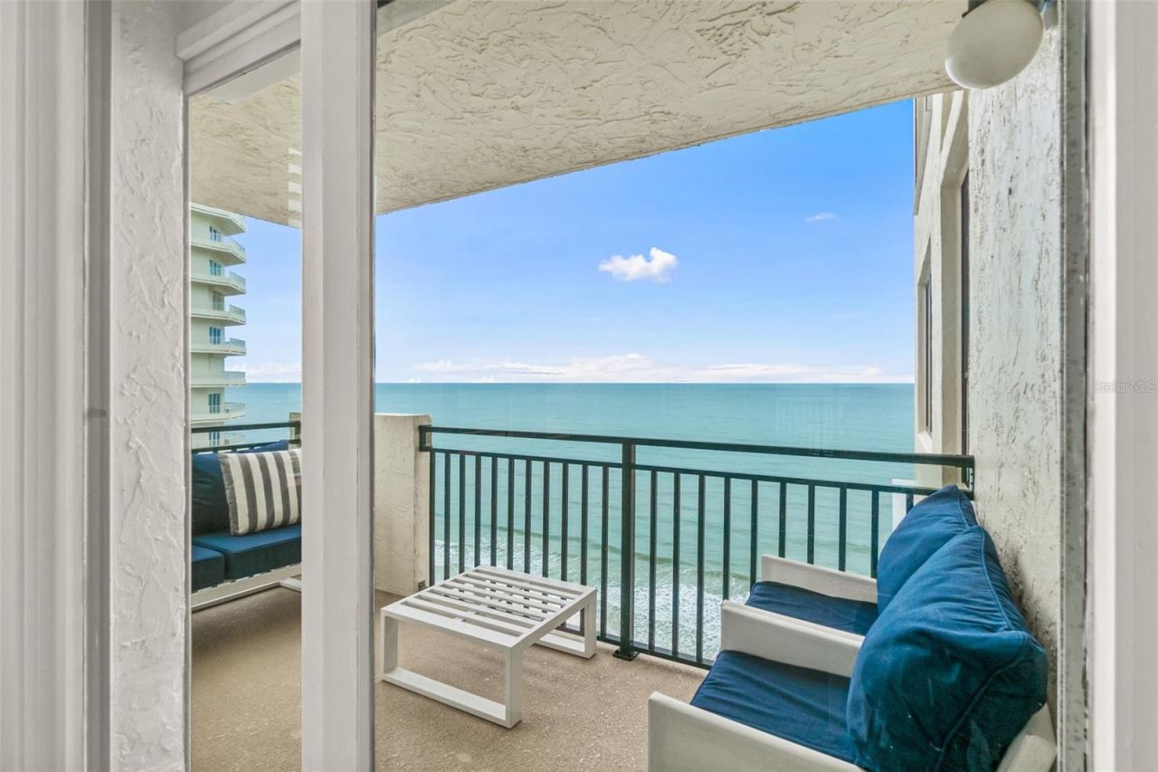 Photo 2 of 2947 S Atlantic Ave #1505, Daytona Beach Shores, FL 32118
