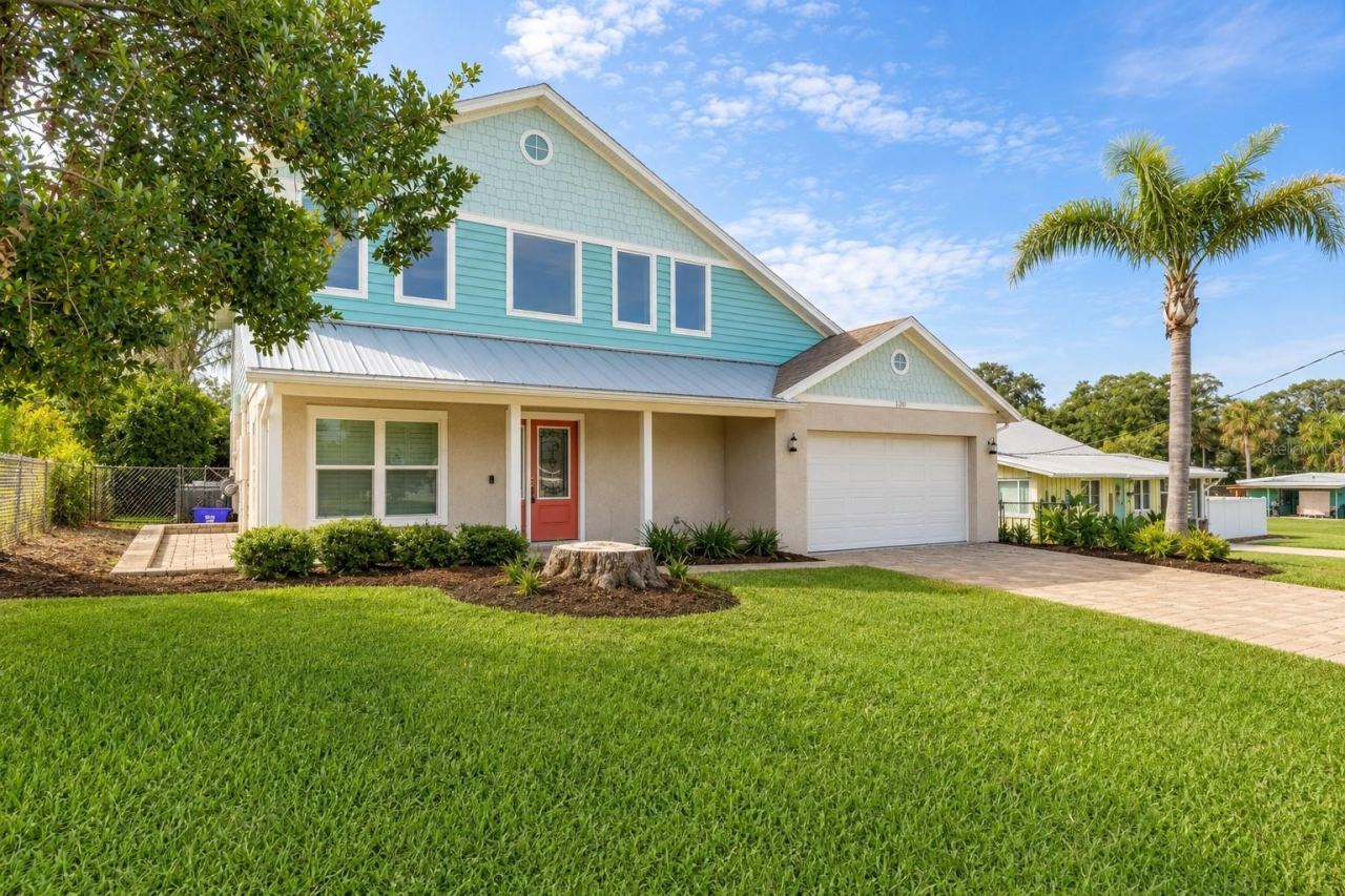 Photo 2 of 130 Hernandez Ave, Ormond Beach, FL 32174