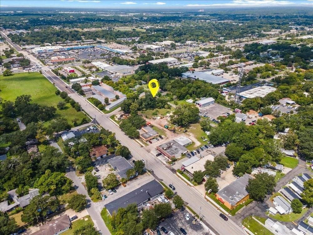 Photo 3 of 919 Tomoka Rd, Daytona Beach, FL 32117