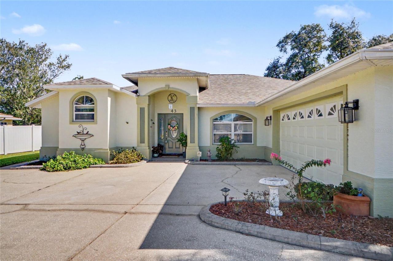 43 Folson Ln, Palm Coast, FL 32137