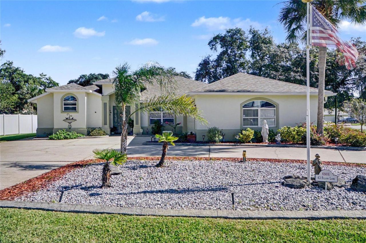 Photo 3 of 43 Folson Ln, Palm Coast, FL 32137