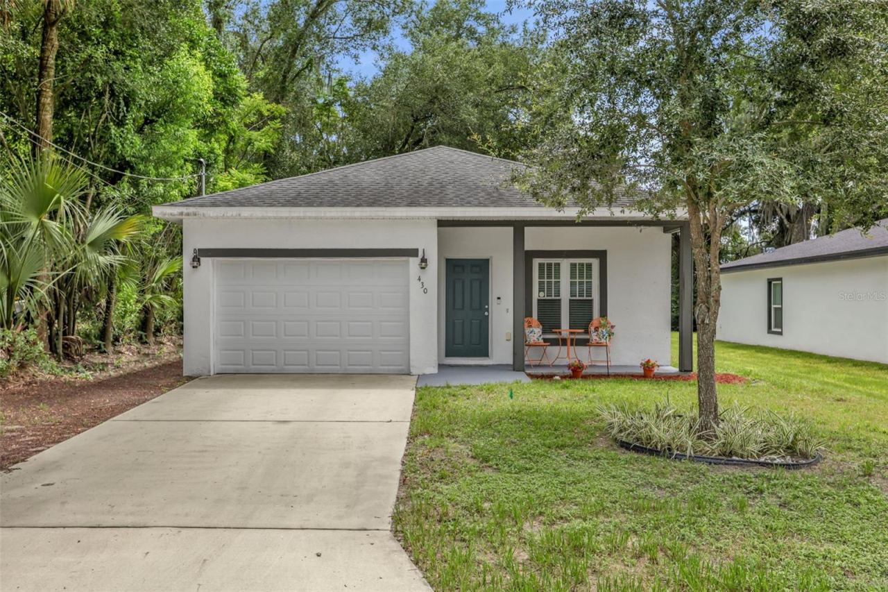 430 W Walts Ave, Deland, FL 32720