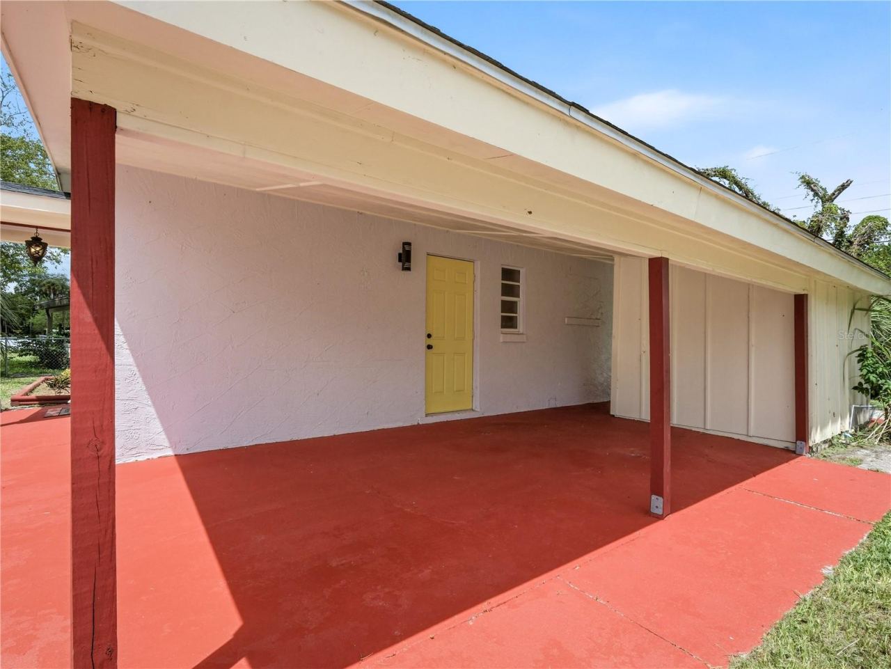Photo 3 of 629 Cedar Park Dr, Daytona Beach, FL 32114