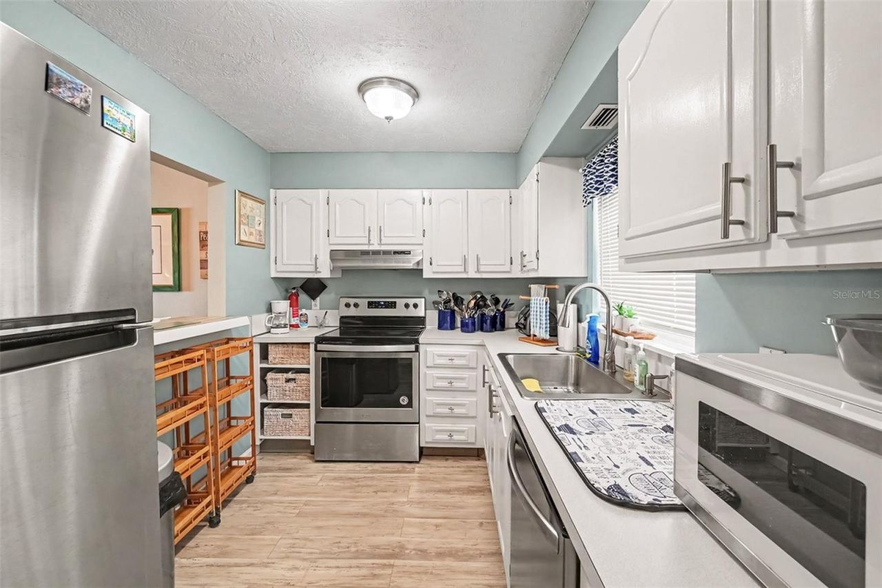 Photo 4 of 1926 Ocean Shore Blvd #210, Ormond Beach, FL 32176