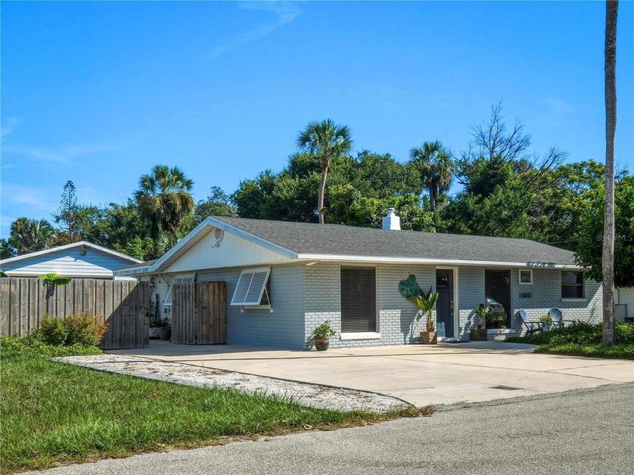 Photo 3 of 125 Dixwood Ave, Edgewater, FL 32132