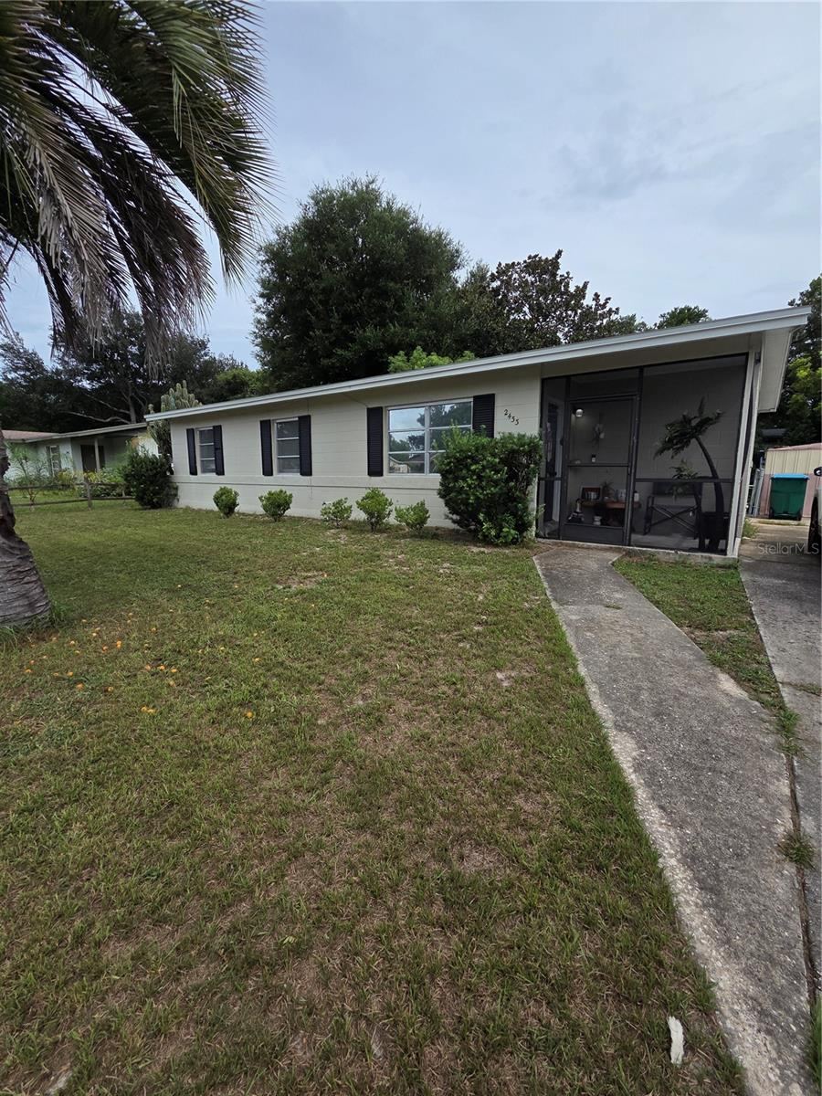 Photo 3 of 2433 Adams Ave, Deltona, FL 32738