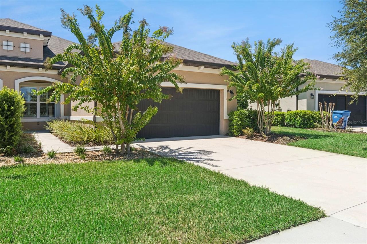 Photo 2 of 3274 Bailey Ann Dr, Ormond Beach, FL 32174
