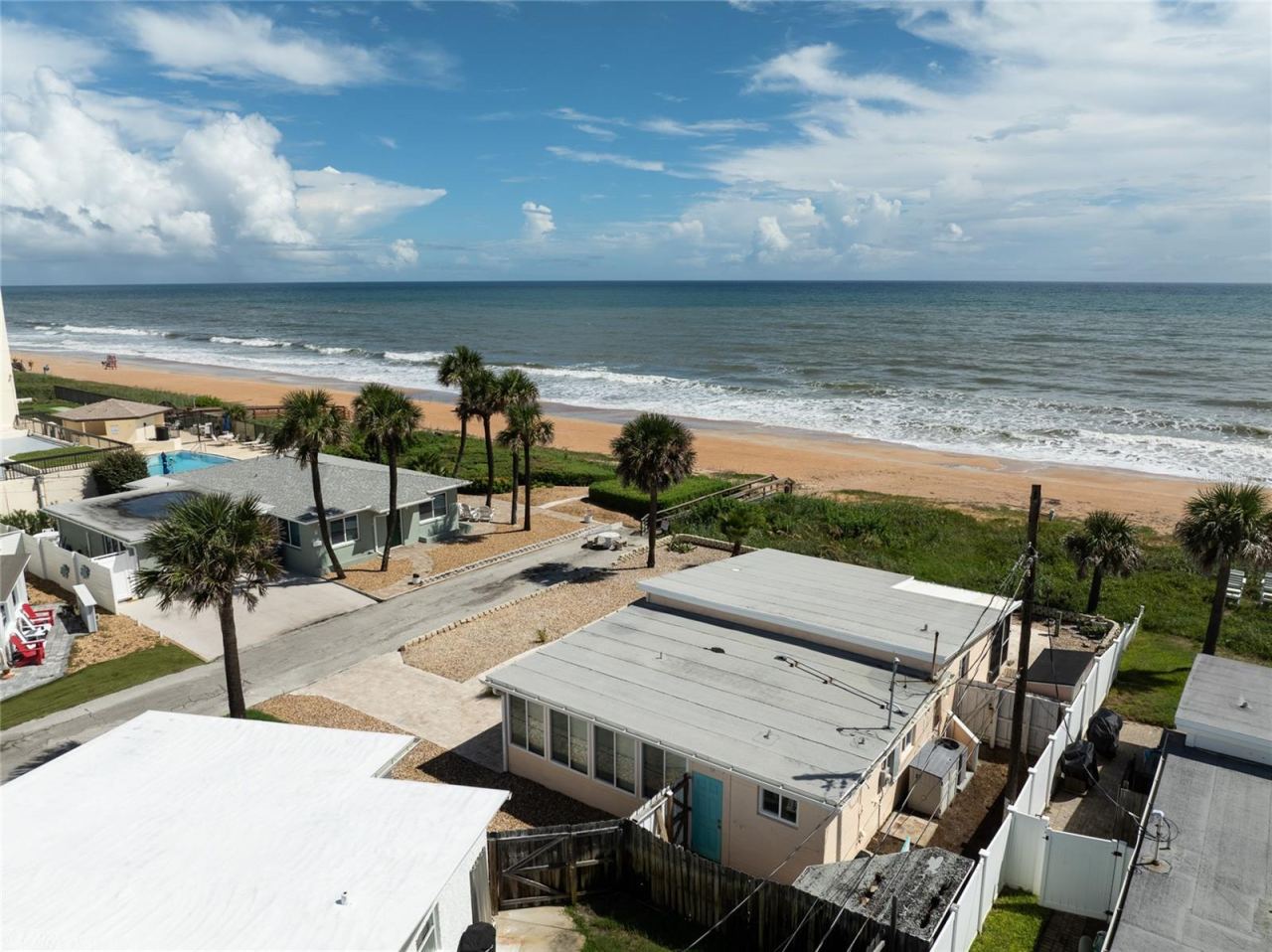 Photo 3 of 10 Ocean Edge Dr, Ormond Beach, FL 32176