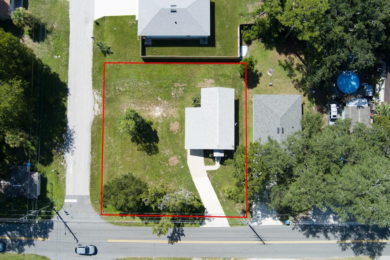 Photo 2 of 701 Flomich St, Holly Hill, FL 32117