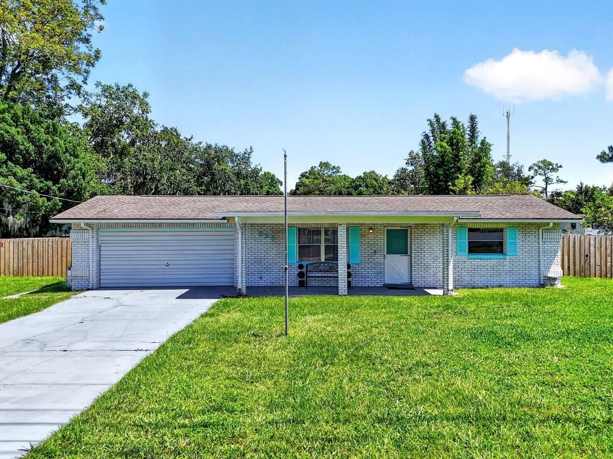 999 16th St, Edgewater, FL 32132