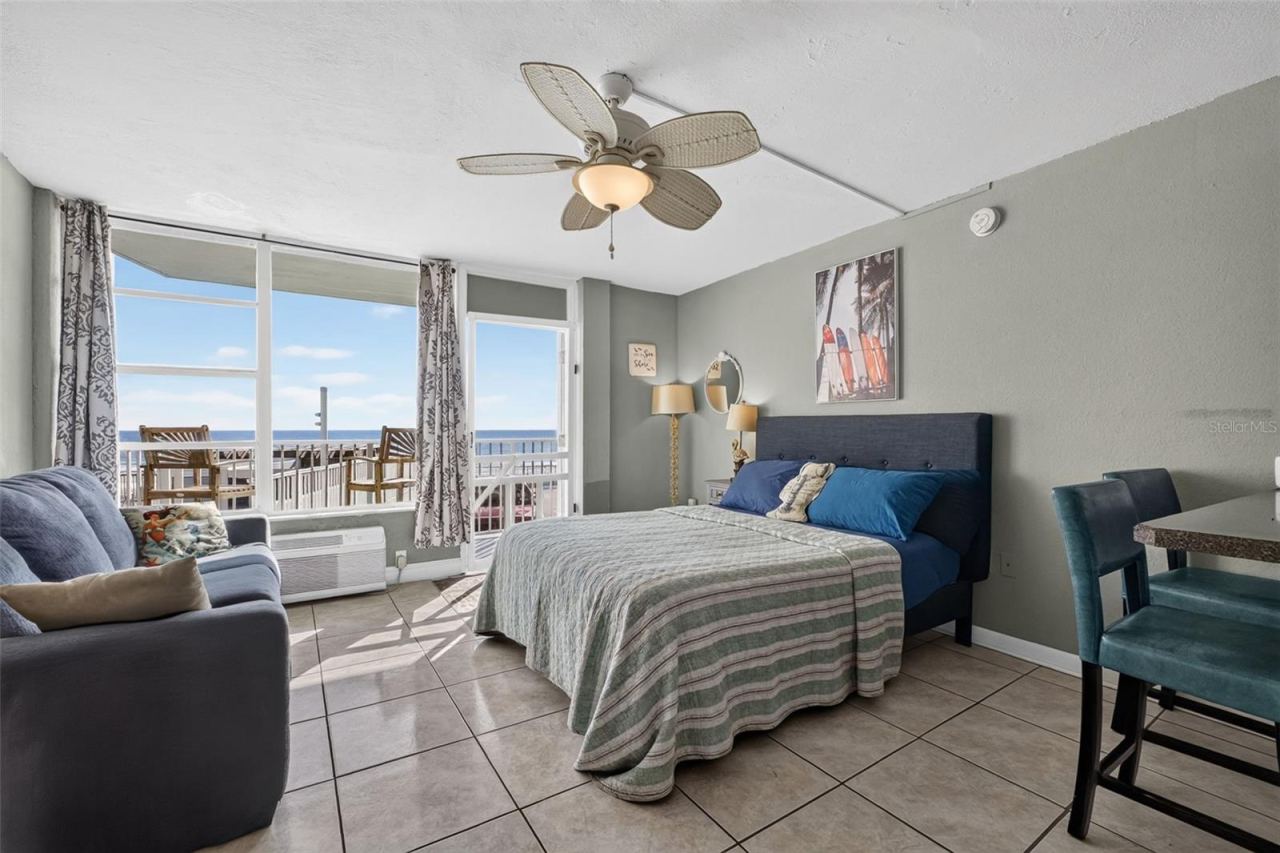 Photo 3 of 800 N Atlantic Ave #201, Daytona Beach, FL 32118
