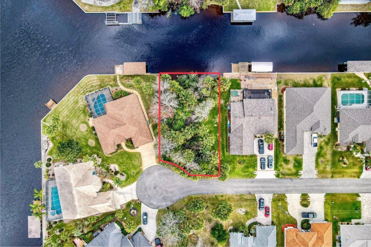 16 Crandon Ct, Palm Coast, FL 32137