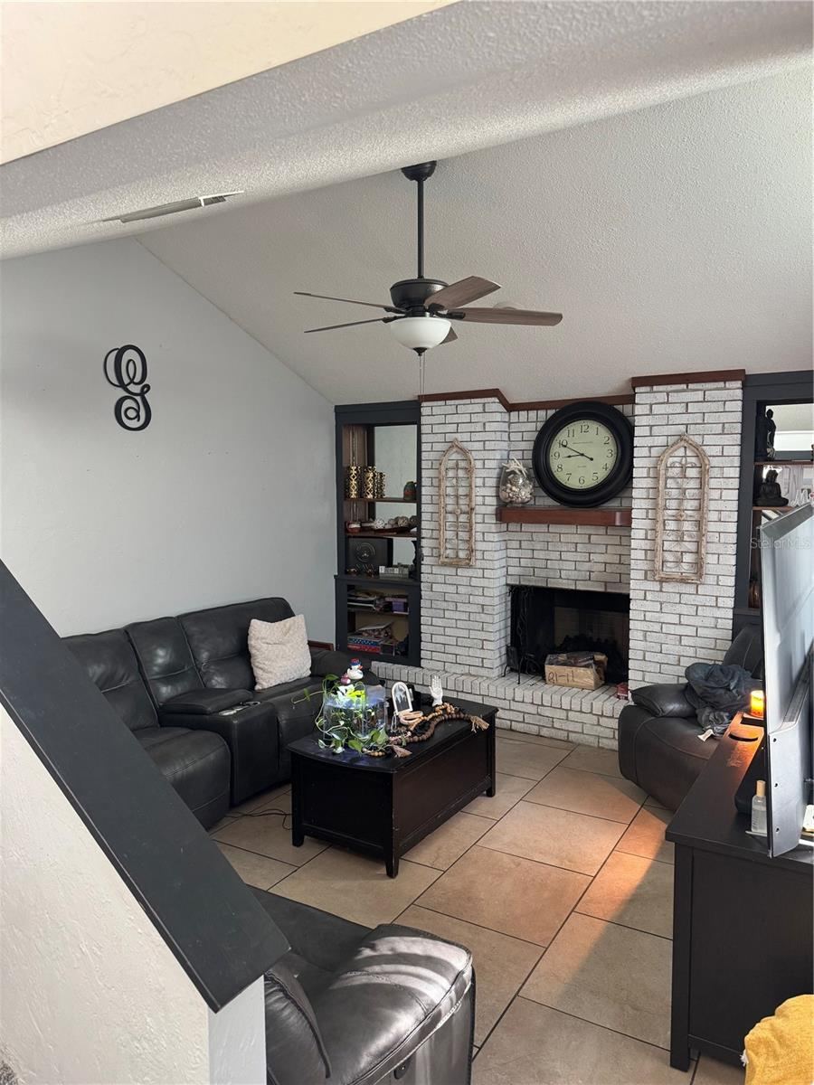 Photo 3 of 23 Waterford Ct, Ormond Beach, FL 32174
