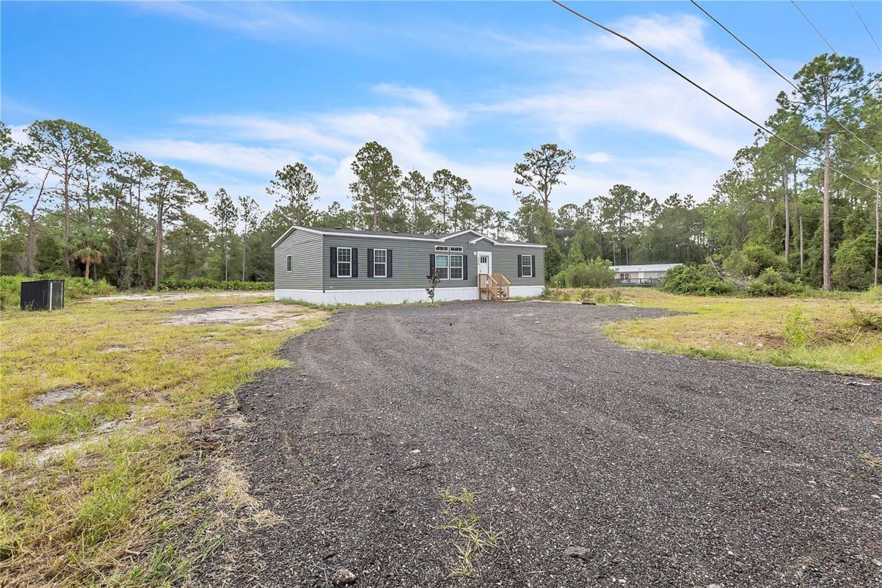 Photo 2 of 2873 Beech Blvd, Bunnell, FL 32110