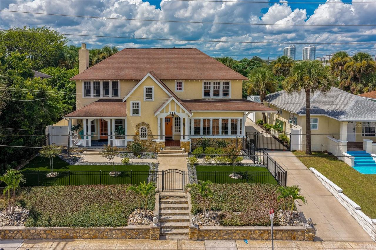Photo 4 of 417 N Grandview Ave, Daytona Beach, FL 32118