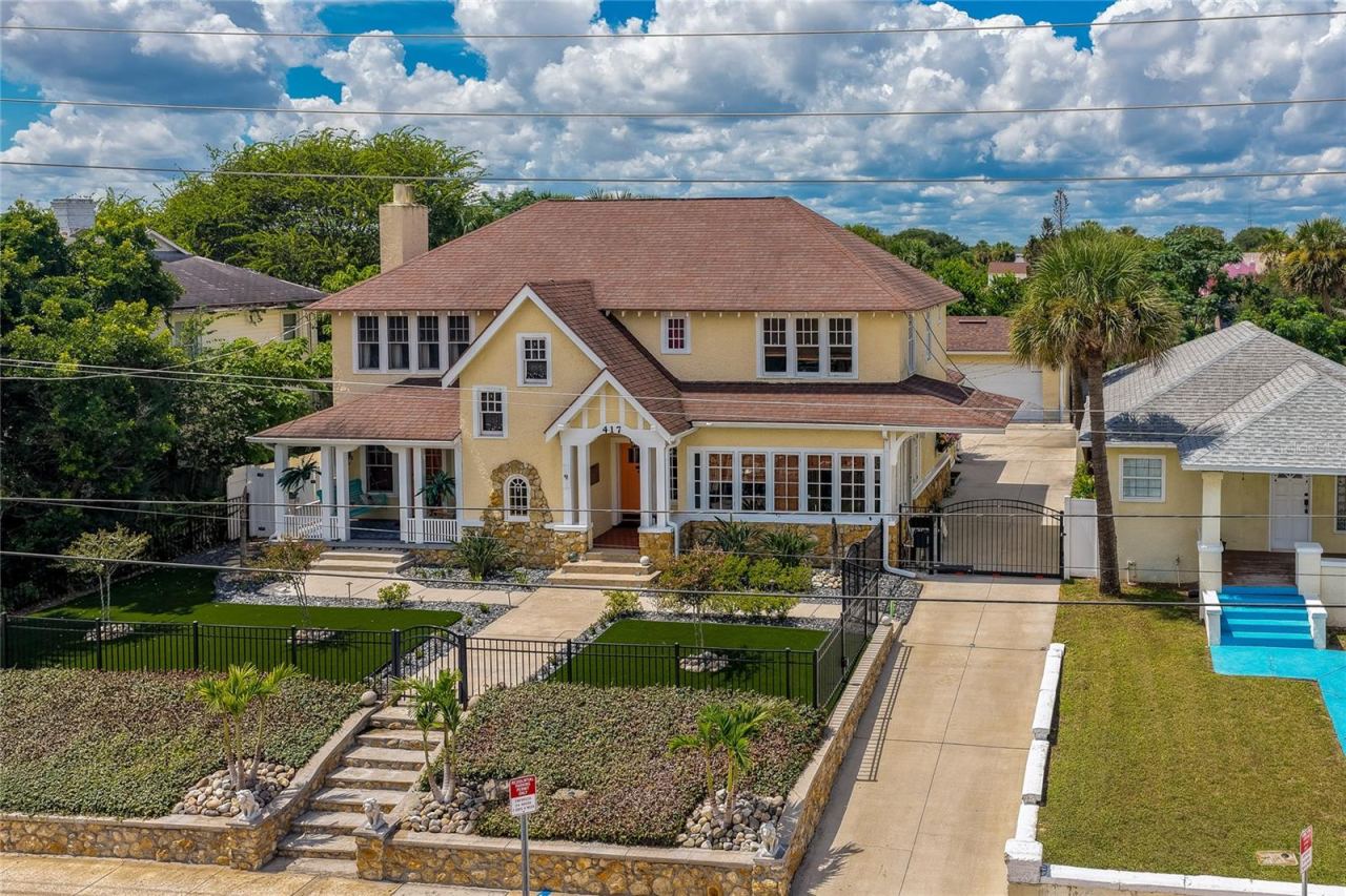 Photo 5 of 417 N Grandview Ave, Daytona Beach, FL 32118