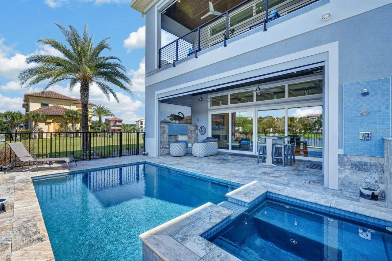 Photo 2 of 304 Yacht Harbor Dr, Palm Coast, FL 32137