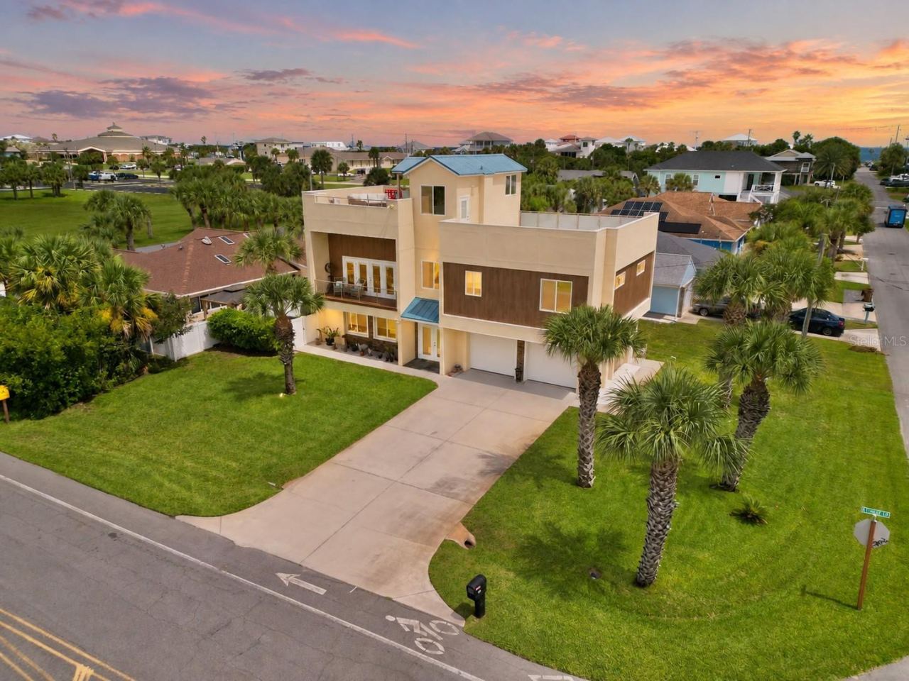Photo 2 of 700 N Flagler Ave, Flagler Beach, FL 32136