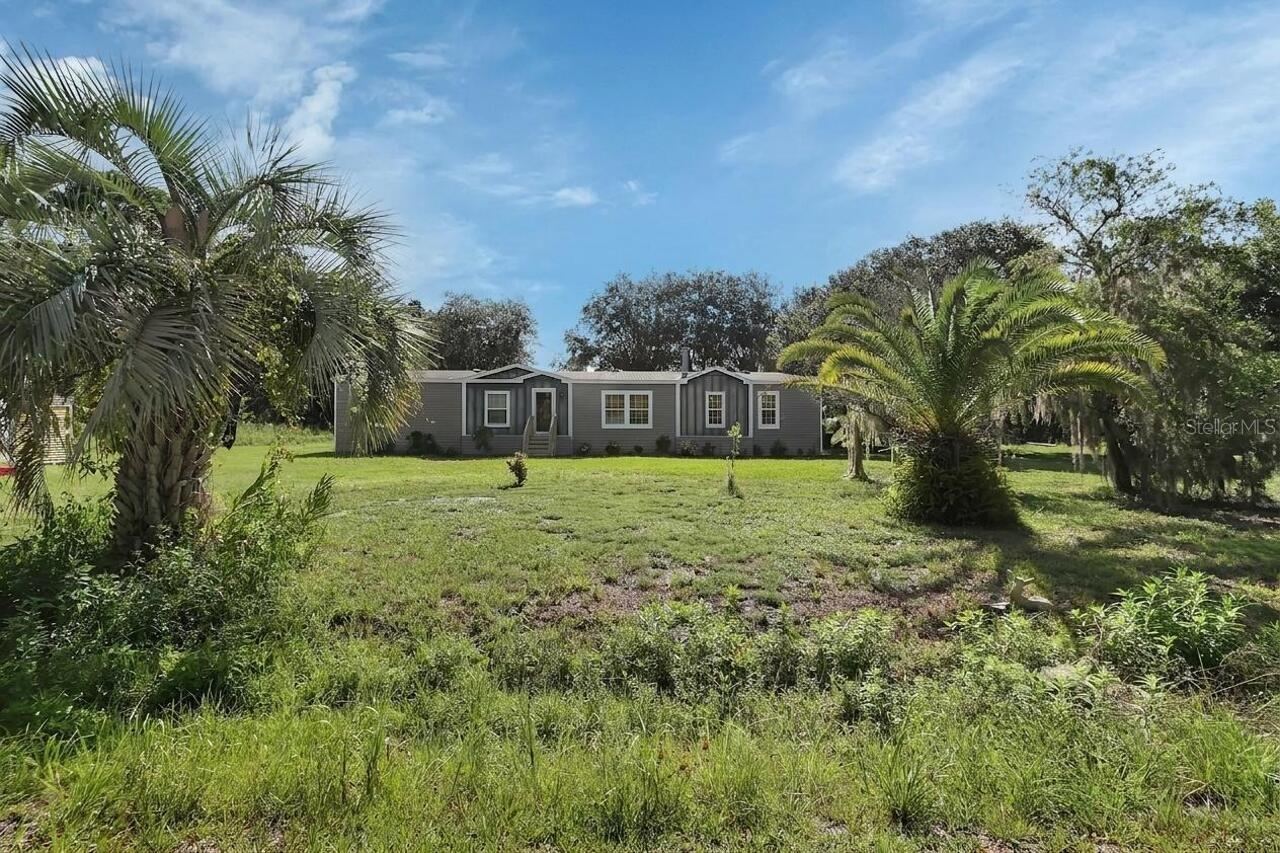 369 Garden Ln, Bunnell