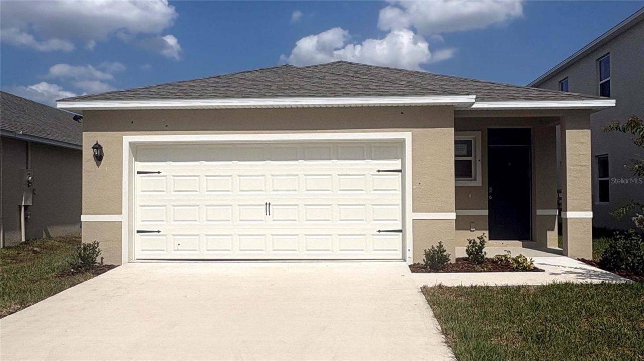 903 Bluet Dr, Port Orange