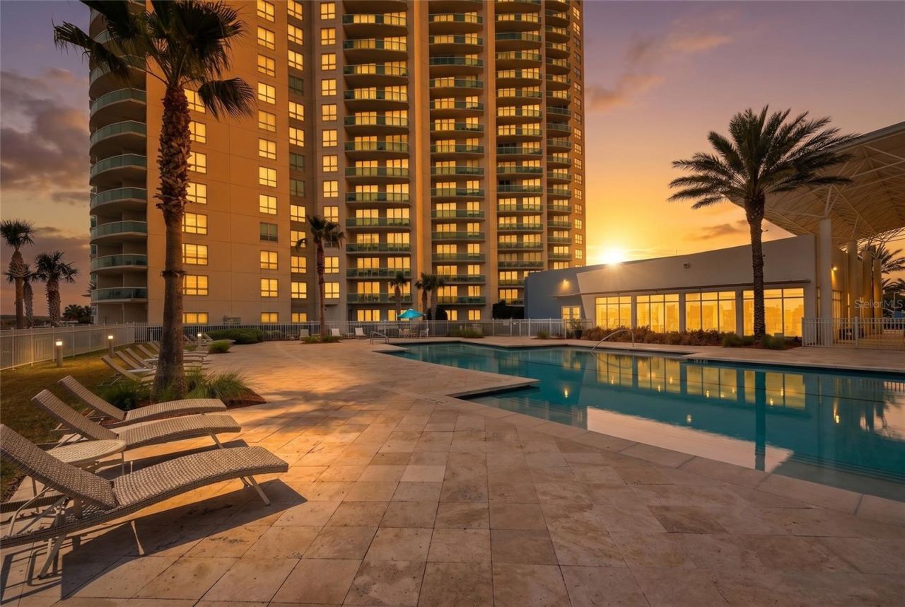 241 Riverside Dr #1006, Holly Hill