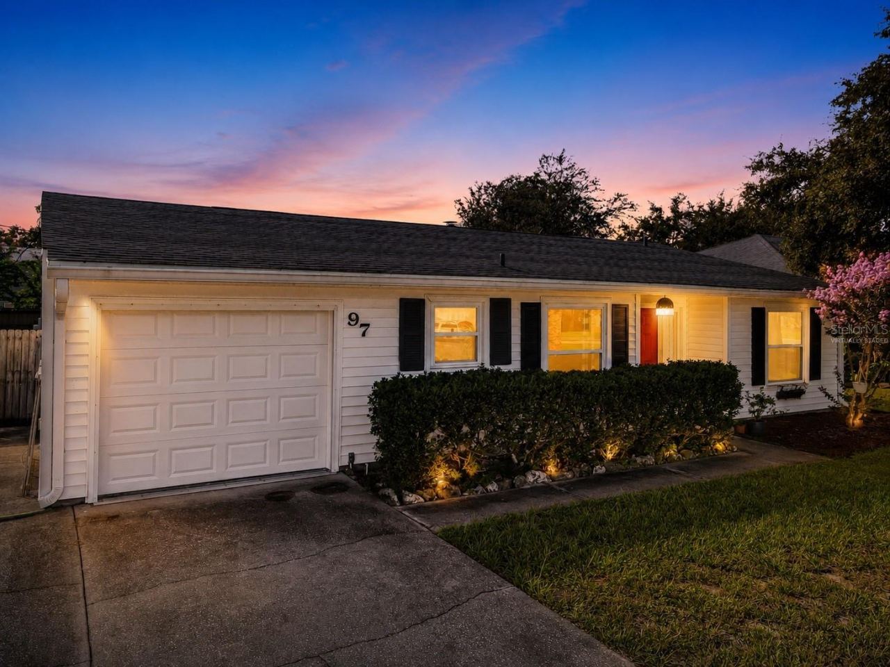 Photo 2 of 97 S Courtland Blvd, Deltona, FL 32738