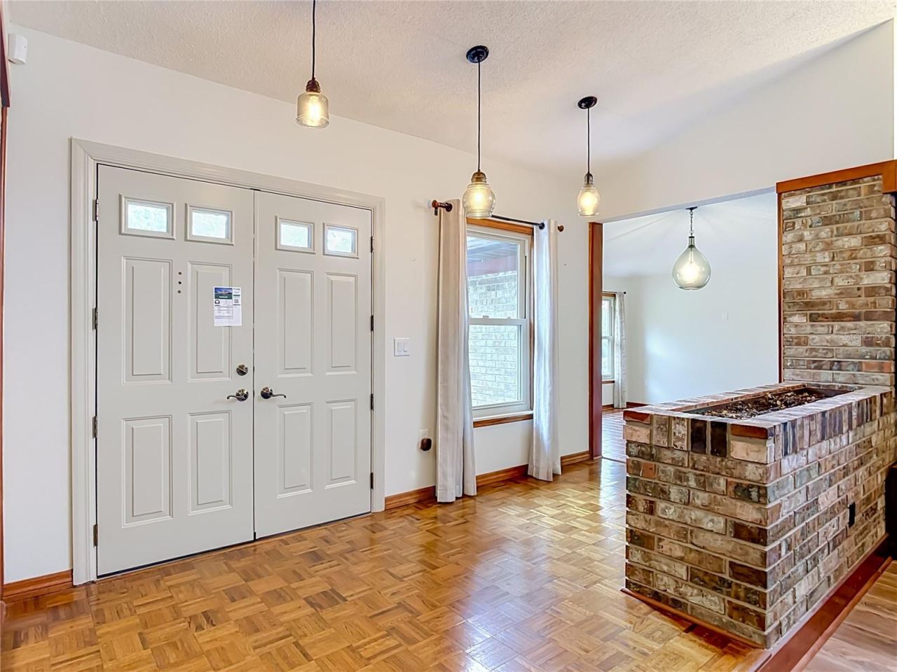 Photo 4 of 1032 Valley Forge Rd, Deland, FL 32720