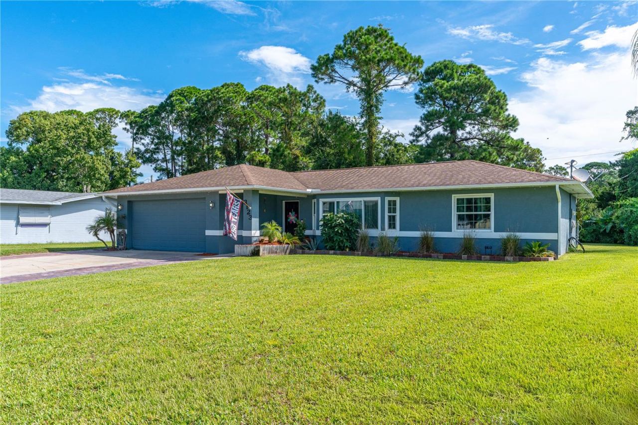 Photo 3 of 3123 Juniper Dr, Edgewater, FL 32141