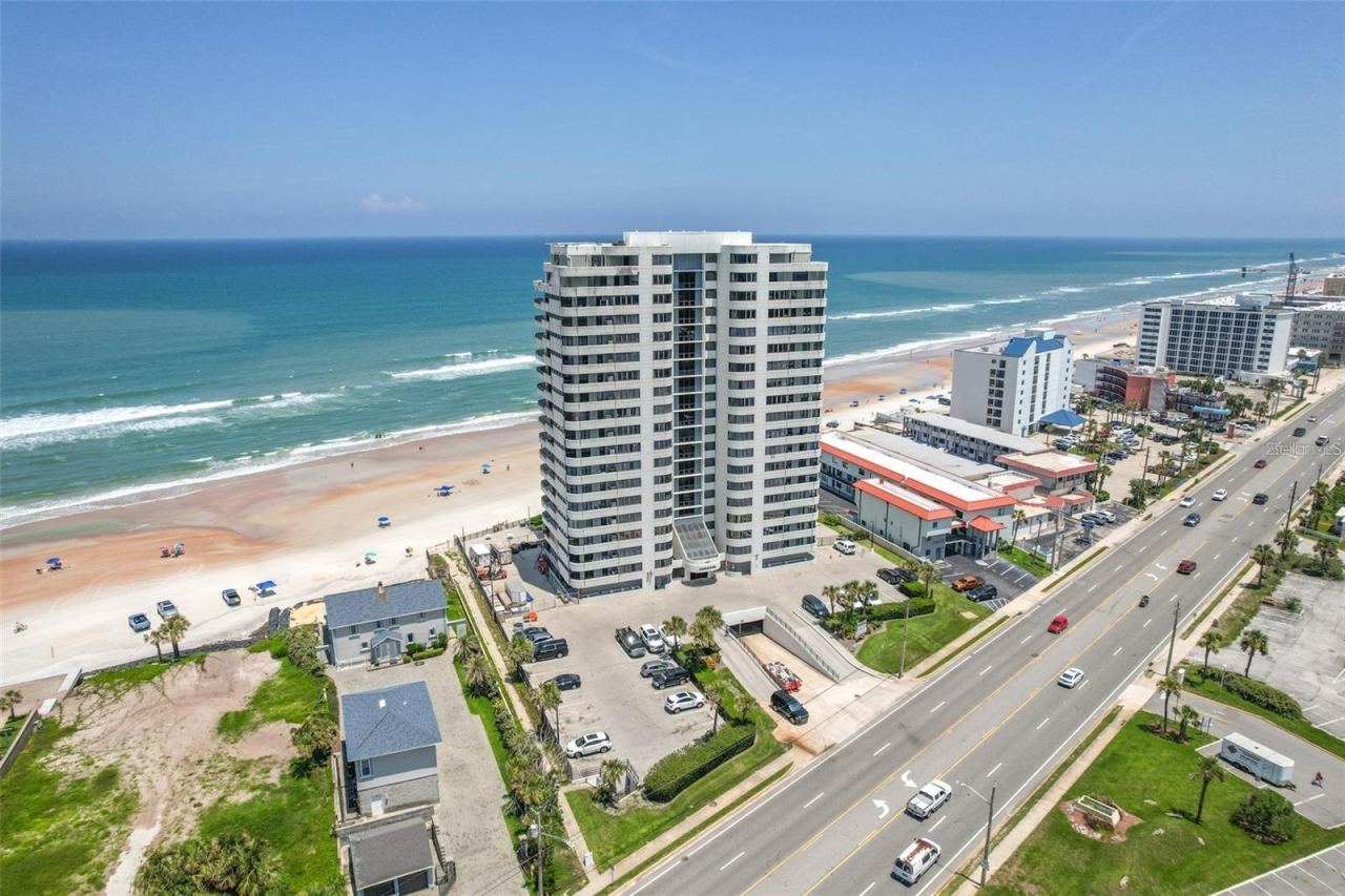 1420 N Atlantic Ave #1102, Daytona Beach