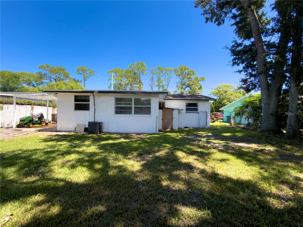 Photo 2 of , Holly Hill, FL 32117