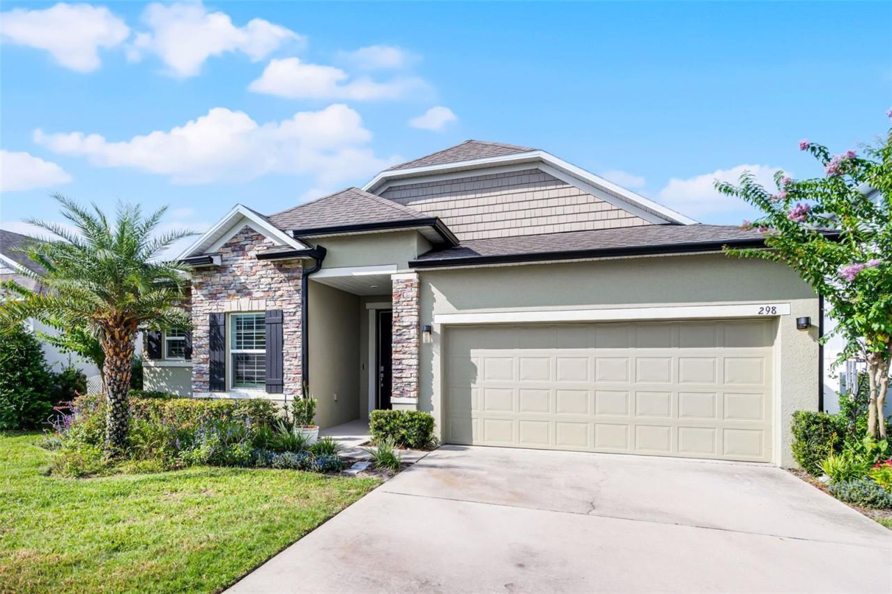 Photo 2 of 298 Jackson Loop, Deland, FL 32724