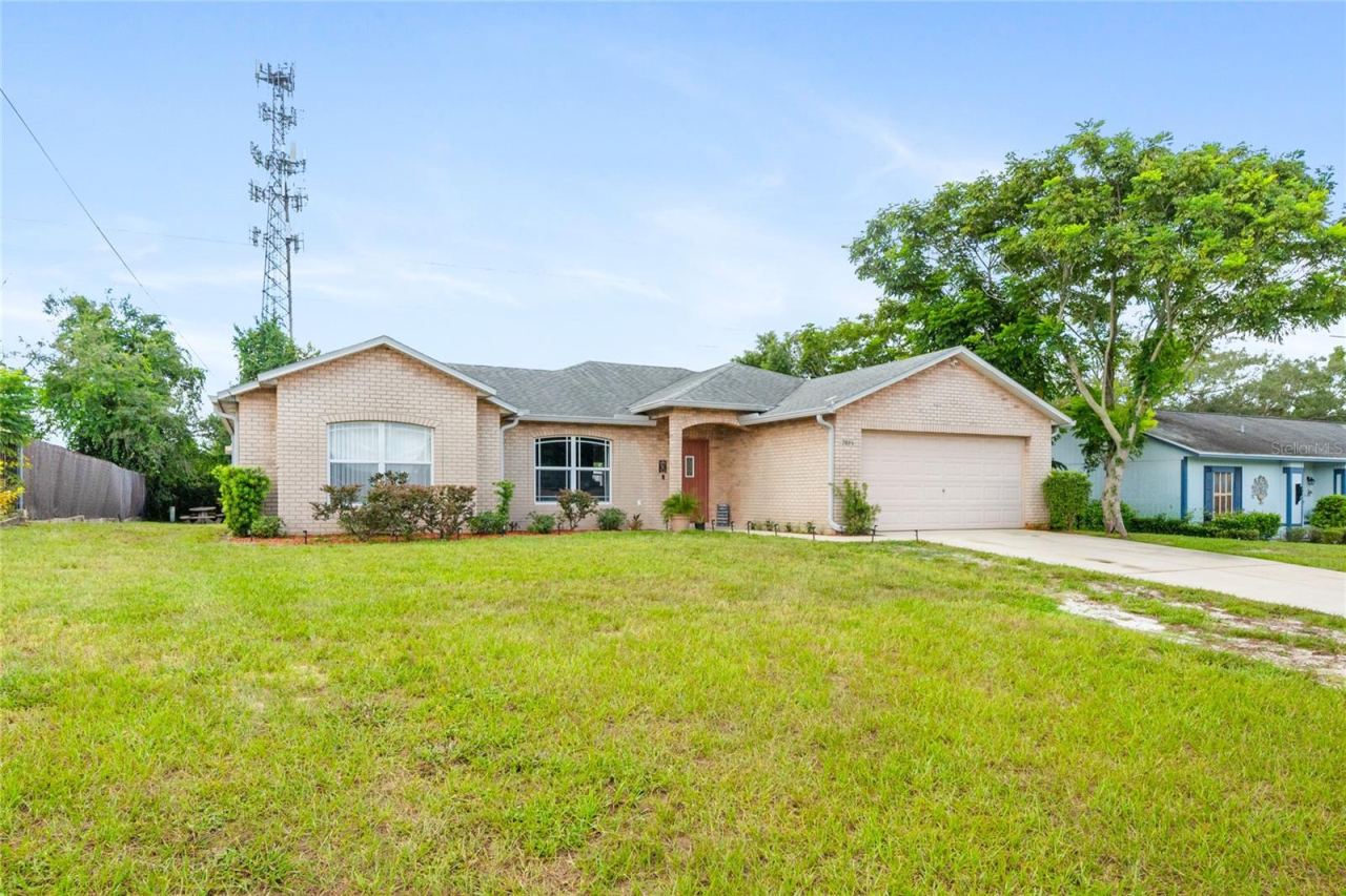 2086 S Parkton Dr, Deltona, FL 32725