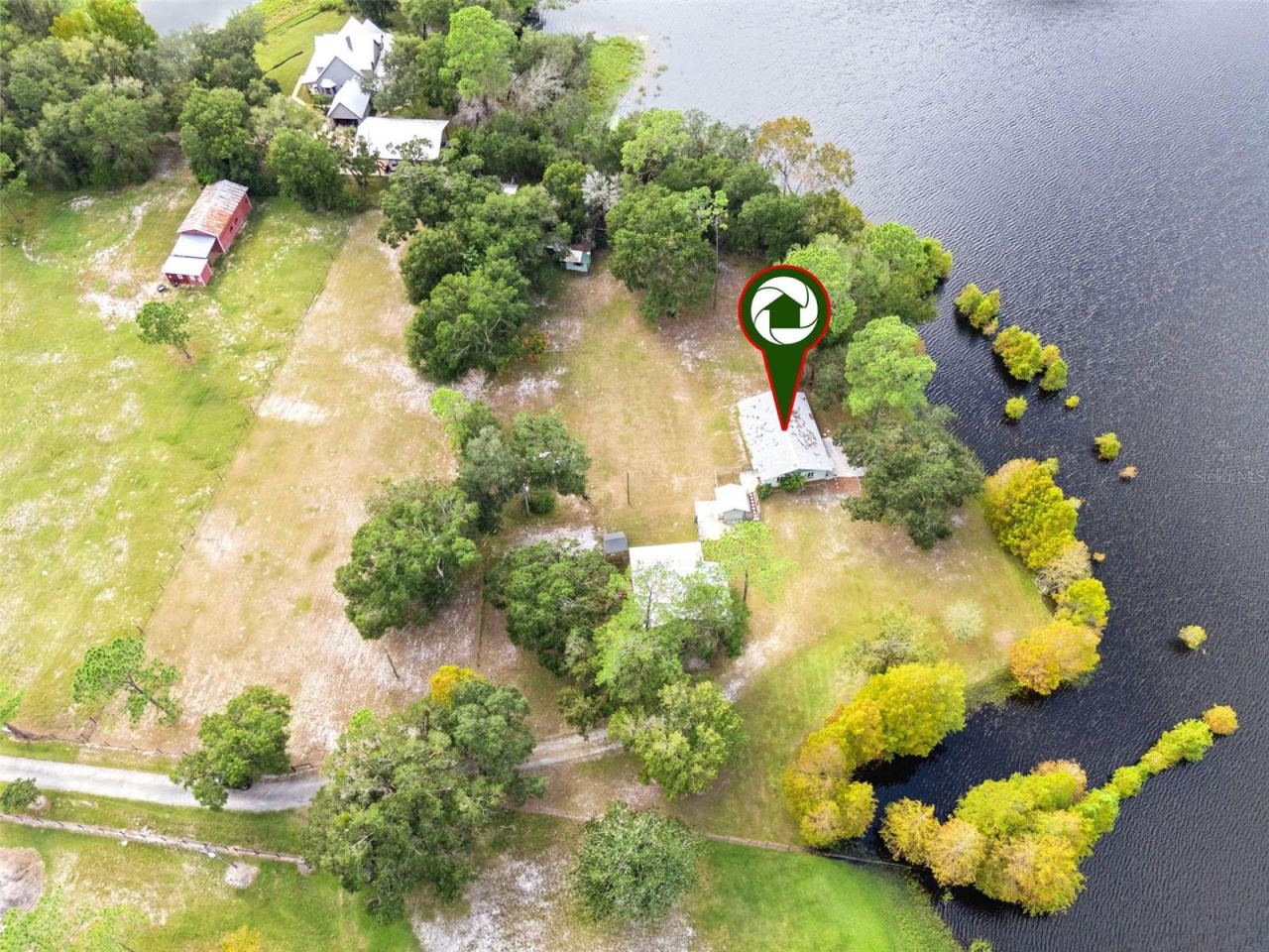 Photo 3 of 1210 Gem Ln, Lake Helen, FL 32744