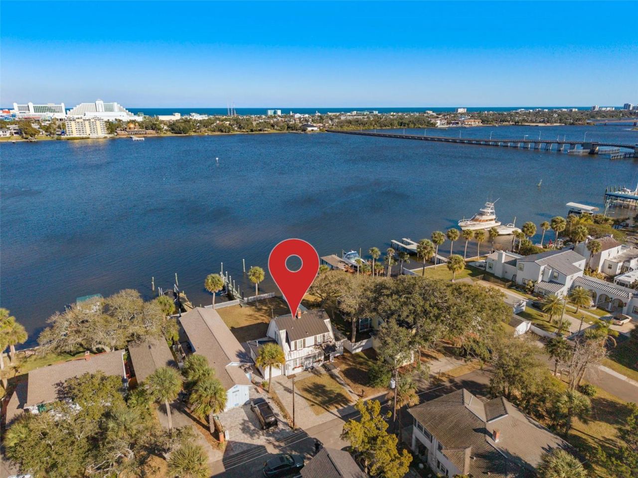 Photo 2 of 241 Lexington Dr, Daytona Beach, FL 32114