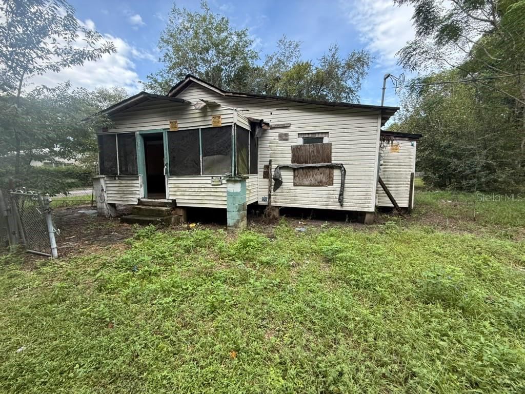 111 Cedar Ave, Palatka