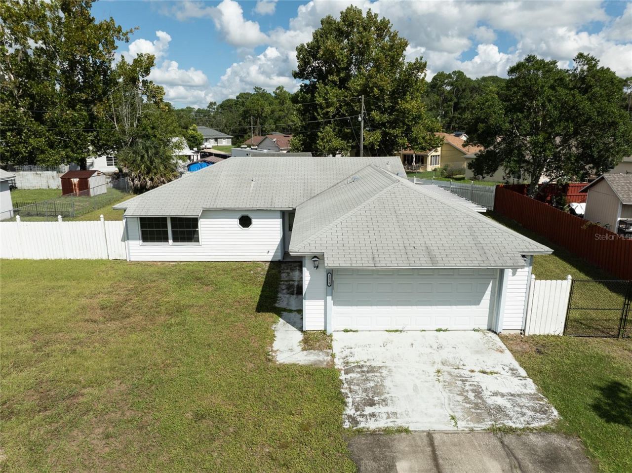 Photo 2 of 2578 Haulover Blvd, Deltona, FL 32738