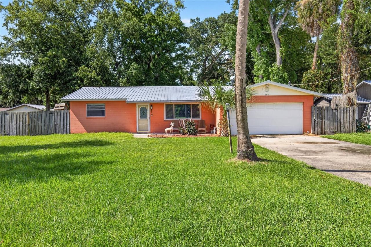706 Boston Ave, South Daytona