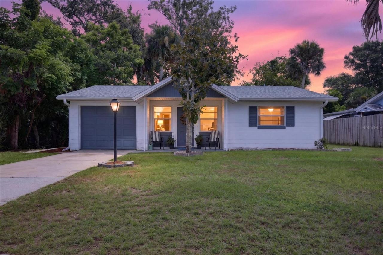 Photo 2 of 5103 Taylor Ave, Port Orange, FL 32127