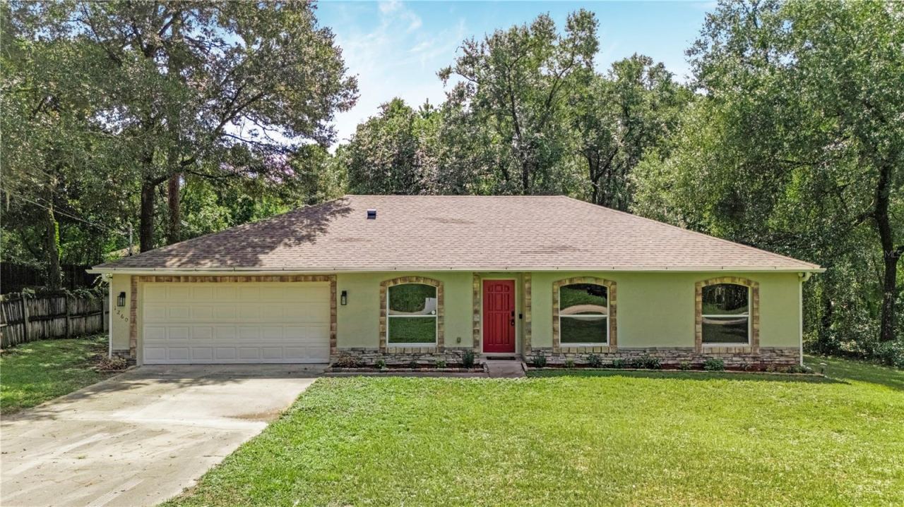 1260 2nd St, Orange City, FL 32763