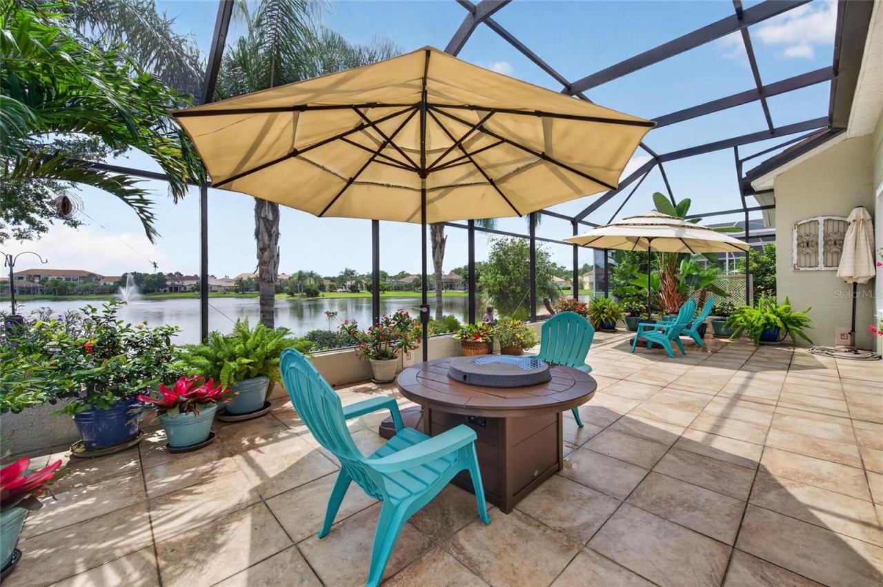 Photo 2 of 521 Venetian Villa Dr, New Smyrna Beach, FL 32168