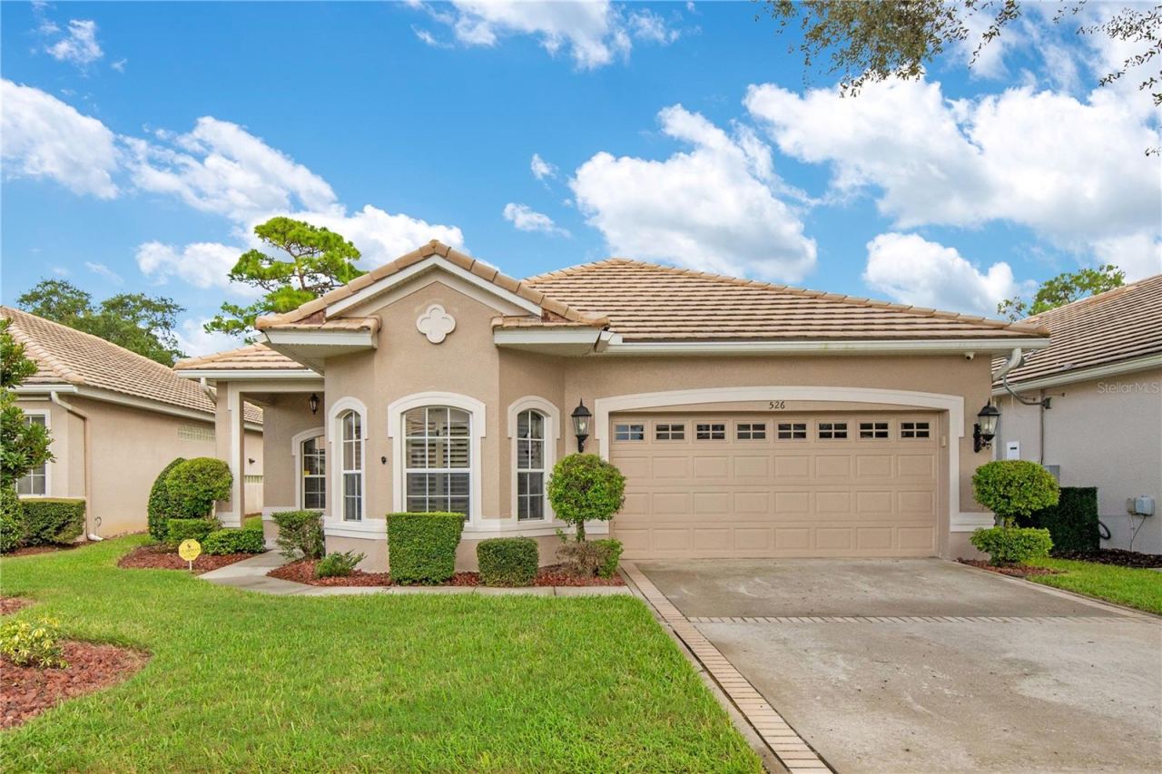 Photo 2 of 526 Newhall Ln, Debary, FL 32713