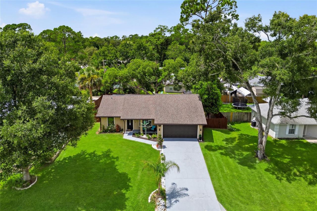 Photo 2 of 1478 Highridge Ave, Daytona Beach, FL 32124