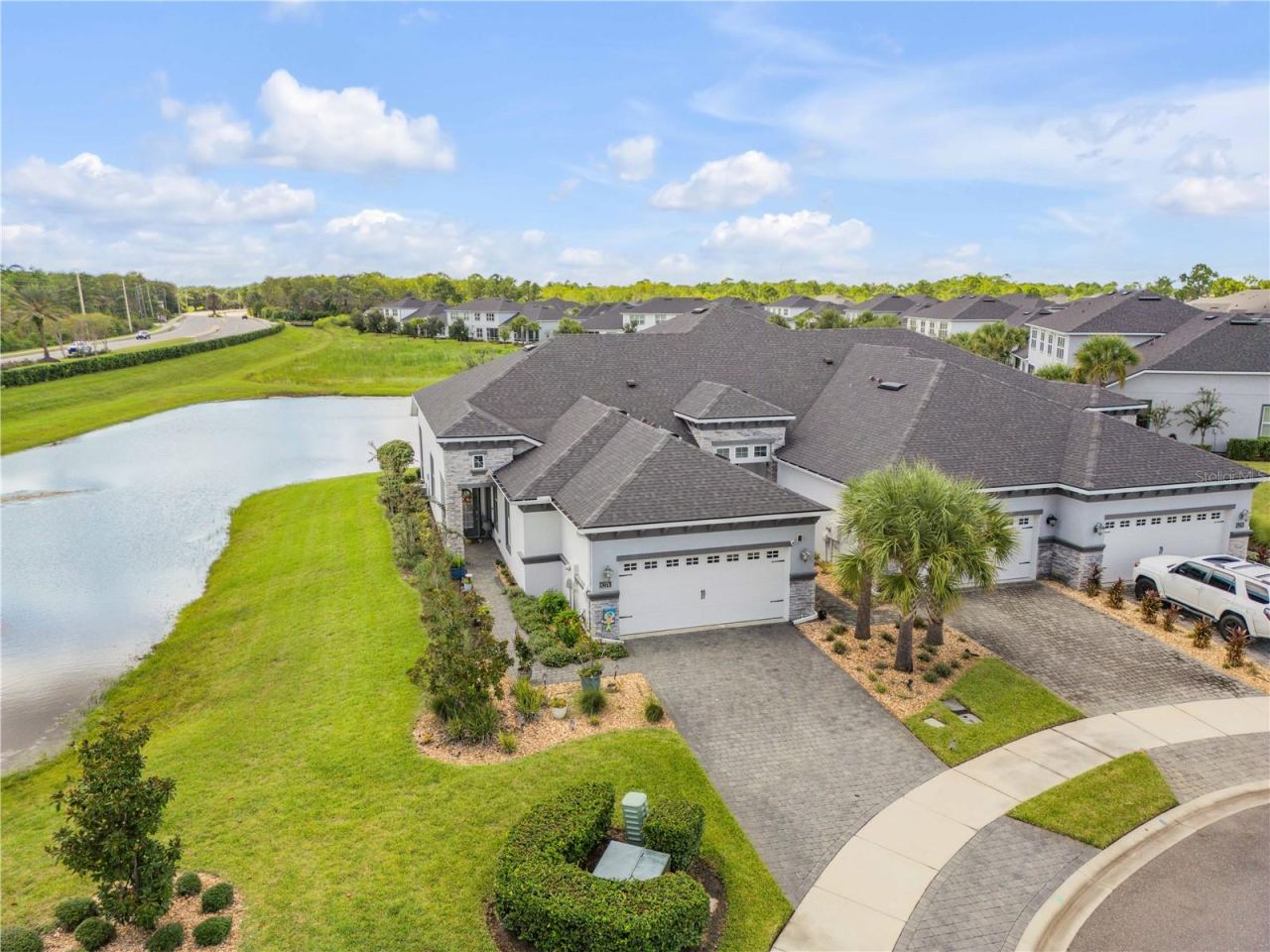 Photo 3 of 6374 Hanfield Dr, Port Orange, FL 32128