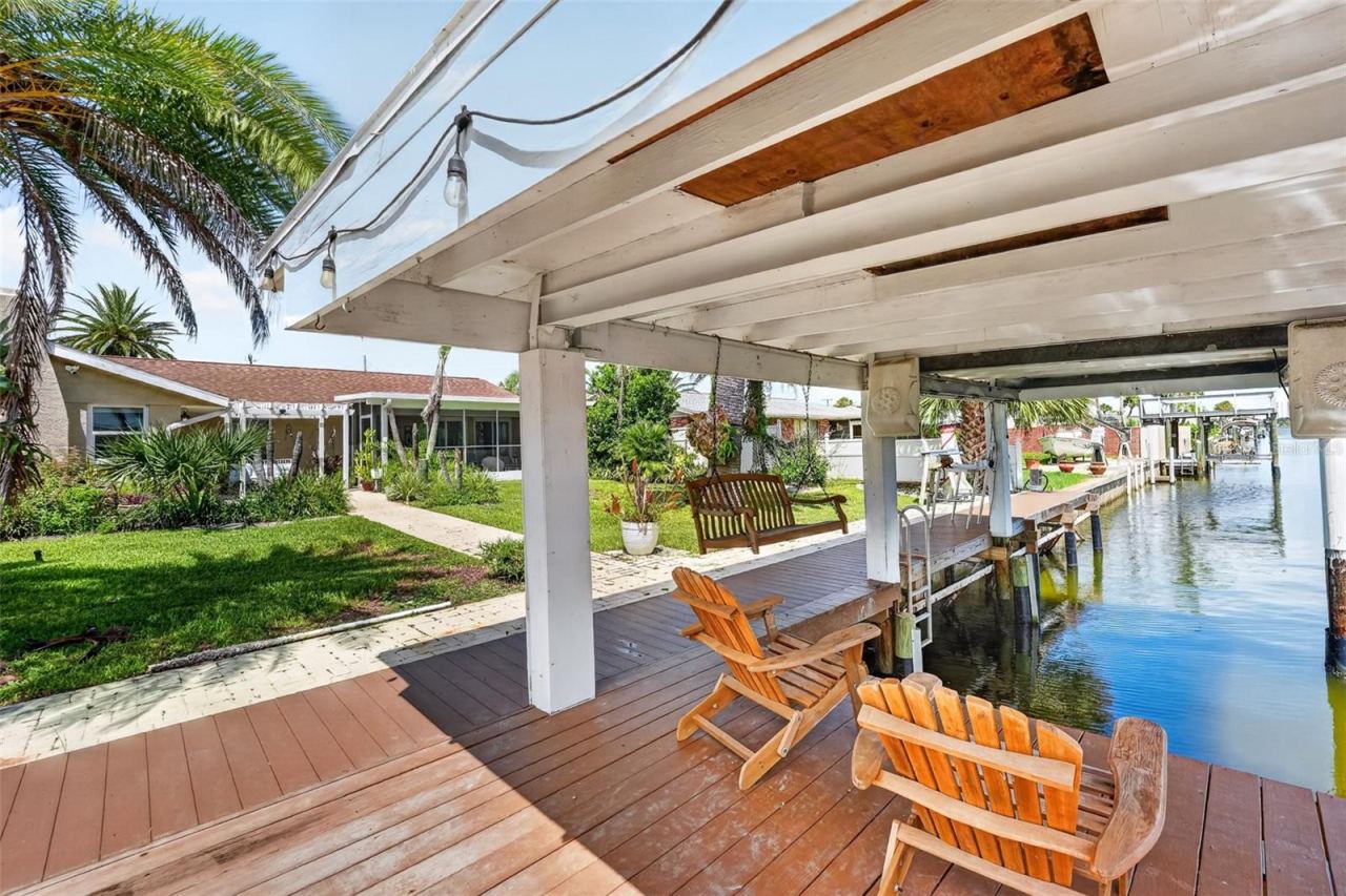 Photo 3 of 149 Sea Isle Cir, South Daytona, FL 32119