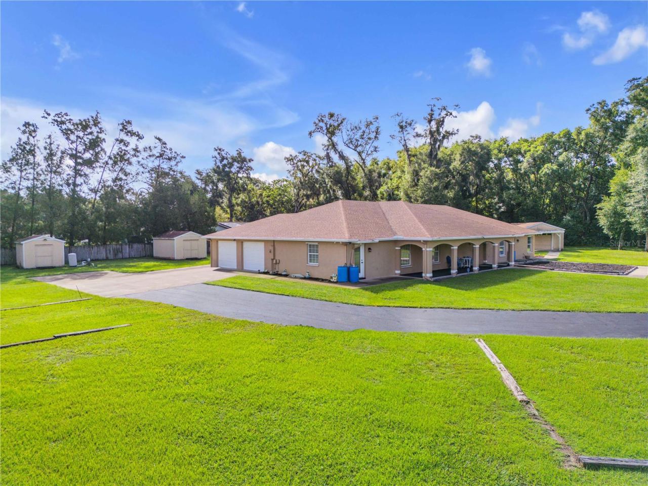 Photo 3 of 2011 N Spring Garden Ave, Deland, FL 32720