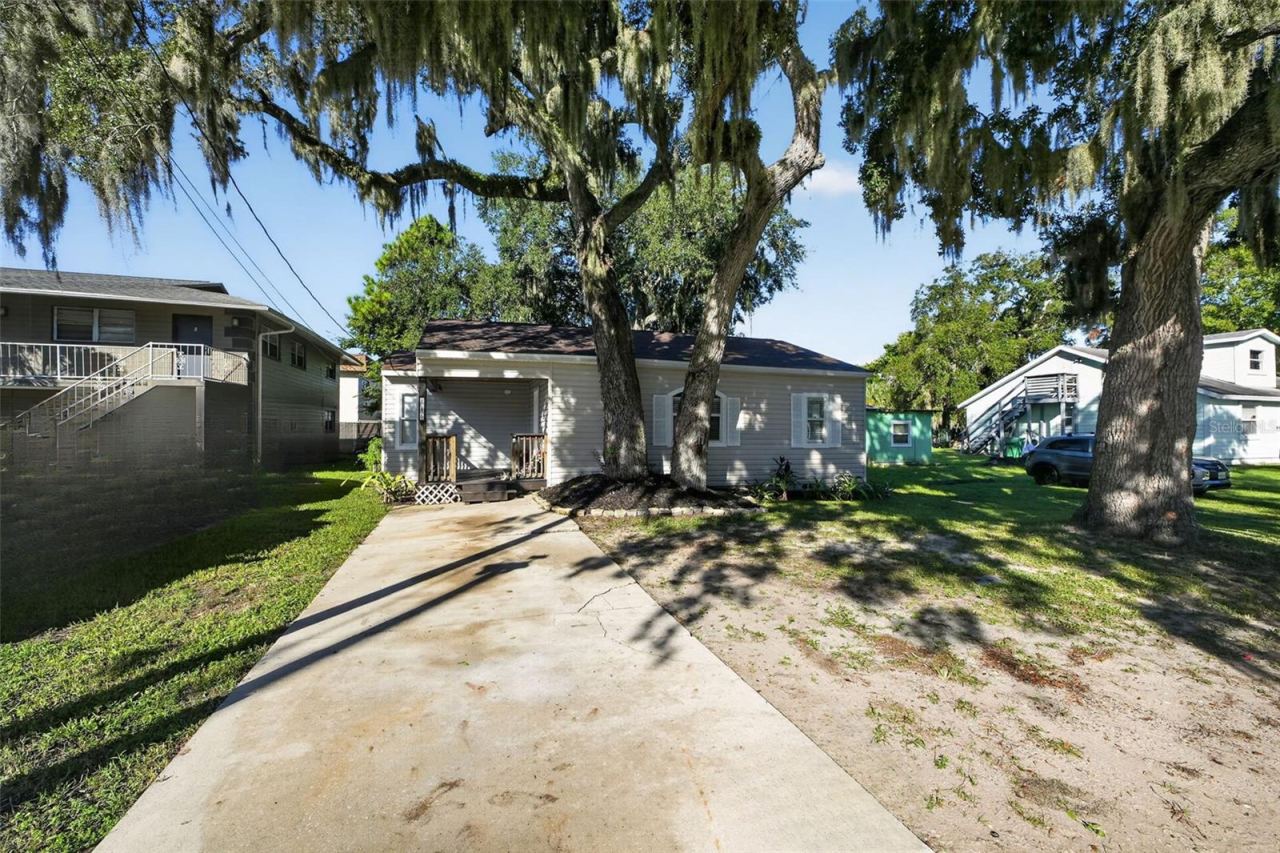 Photo 3 of 846 State Ave, Holly Hill, FL 32117