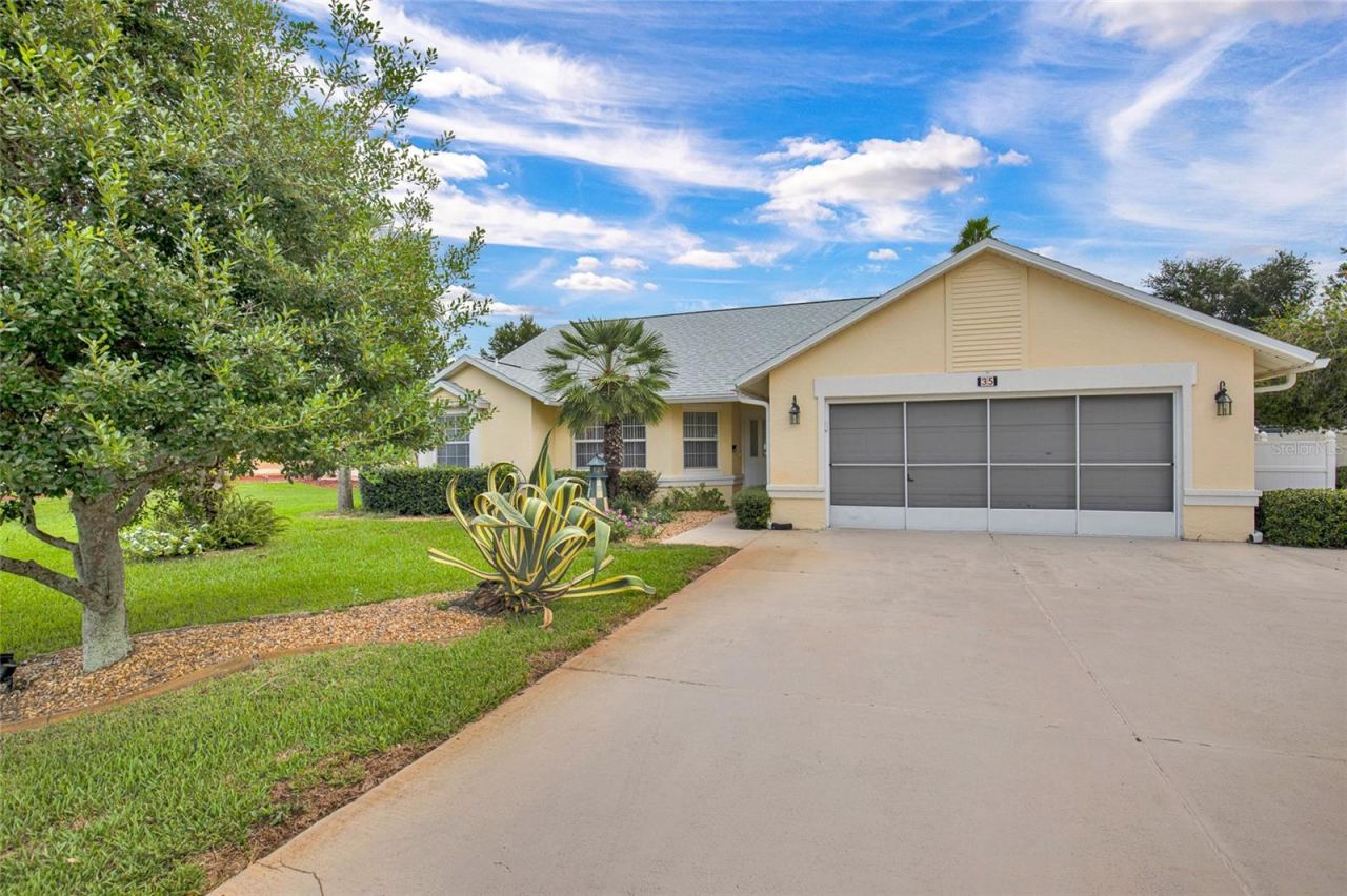35 Westgate Ln, Palm Coast, FL 32164